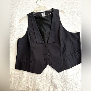 WORTHINGTON Extra-Large Black/White Pin-Stripped Boyfriend Vest. Size:XL